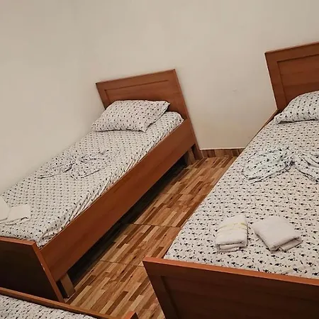 Bleta Apartment *