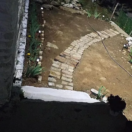 Borbardha Dhe 7 Xhuxhat / Snow White And 7 Dwarfs Apartment *